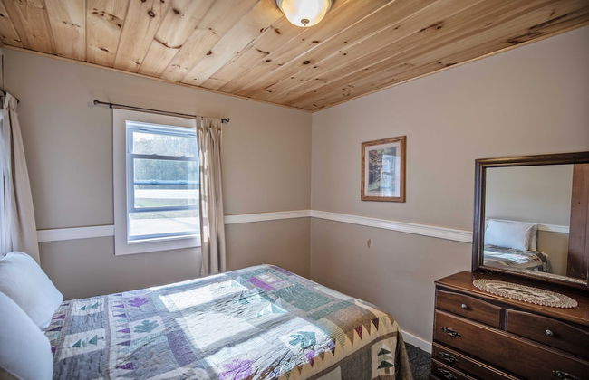 Pemi Cabins - Photo 59