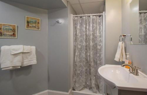 Stay In Ohiopyle in town by the GAP trail, hot tub - Foto 22