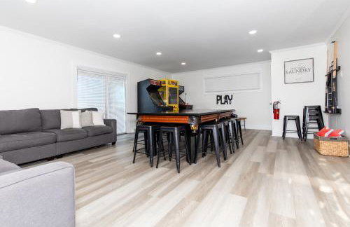 New Group Space - Sleeps 20! Near Sports Center - Photo 17