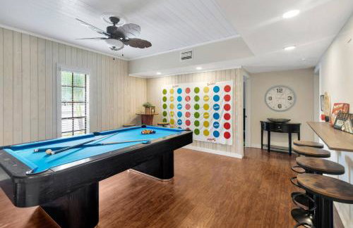 Huge 8BR wHTD Pool Ensuites Games Near Beach - Foto 50