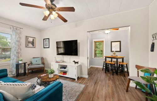 Walkable Neighborhood of Kamm's Corners - Foto 13