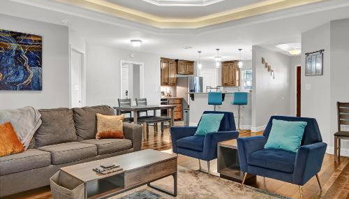 Nice 4-Bedroom home 15 mins from the beach - Foto 5