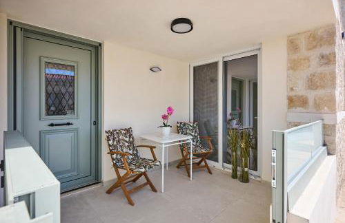 Chic Greek Cave Maisonette with hot tub - Foto 5