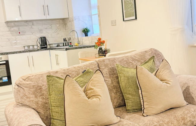 Manchester Luxury Studio Apartment - Photo 4