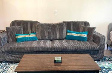 2 whole houses, Fire pit, Game room, feel at home. - Foto 70