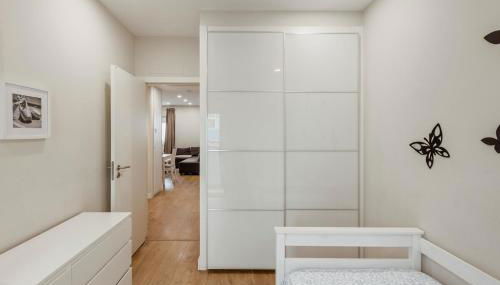 2-bedroom gem Central Odivelas - Foto 3