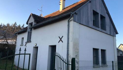 Maison tourangelle au coeur du vignoble Loire Valley - Photo 2