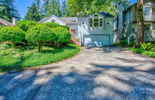 Stunning Sammamish Lake View Home near Weowna Park - Foto 35