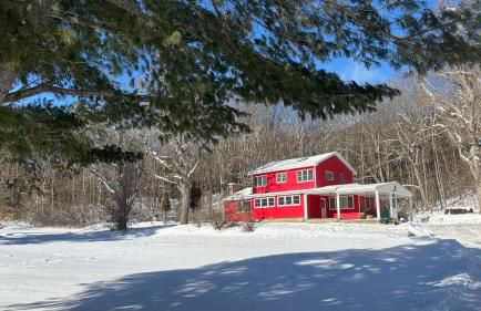 Hannah's Birch Farm 10 Min to Gore Ski Mt. - Photo 2