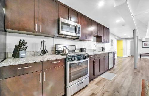 Cle Suites 3BR 2BA 5 min Walk to Cle Clinic Unit 1 - Foto 6