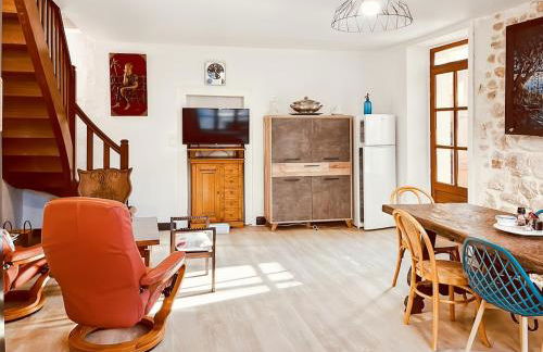 Maison au coeur de MARCOLES, 2ch, 4pers, jardin - Foto 15