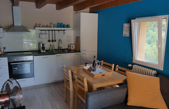 2-bed Borgo val di Taro Apt w/ Private Terrace - Foto 9