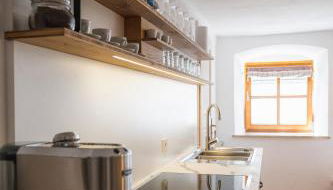 Gehobenes Ambiente in historischer Wohnung - Foto 5