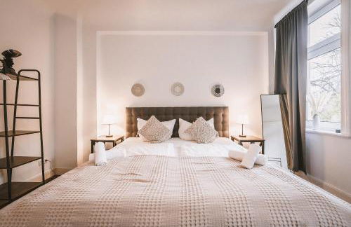 Sadebo Apartments Altstadtflair nähe Bahnhof - Foto 1