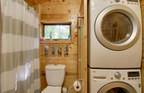 Dock and Fire Pit Lakefront Cabin in Deer River! - Foto 15