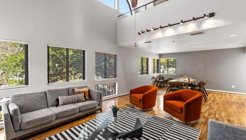 Beautiful home by Medical ctr, Rice, Museums - Foto 1