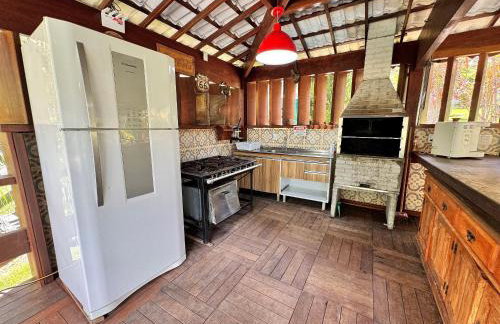 Sítio Exclusivo com Área Gourmet, Piscina e Natureza - Foto 7