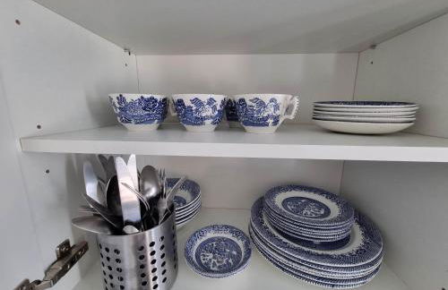 2 Bedroom House Perfect for Family Work Stays Easy Access to Manchester Oldham - Foto 16