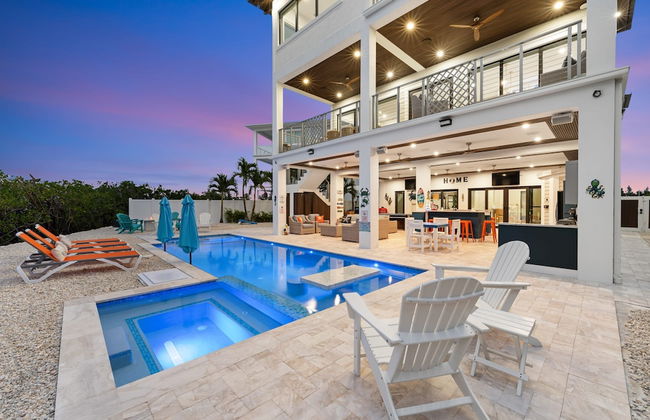 Luxury Seaside Escape Pool Dock Scenic Views - Foto 75