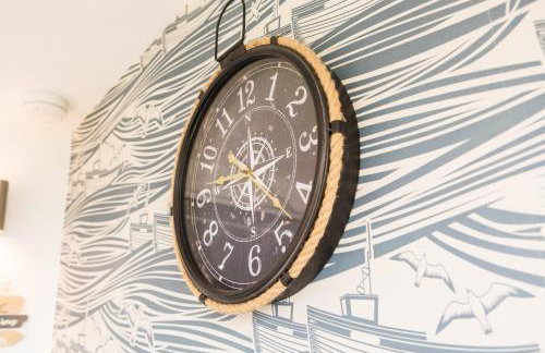 Bovisand Beach Area Chalet, 2-Bed Sea View with Gated Parking & BBQ - Photo 18