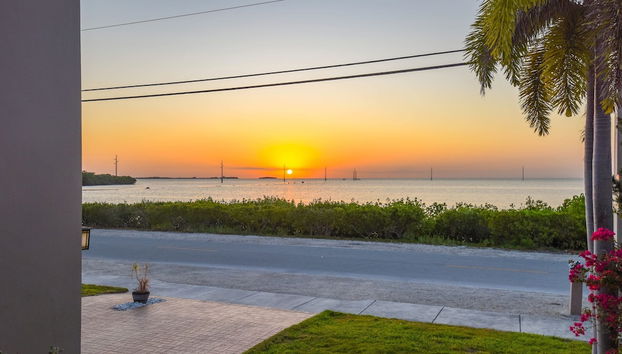 NEW Haven House Waterfront Home Amazing Views - Foto 3, Habitación