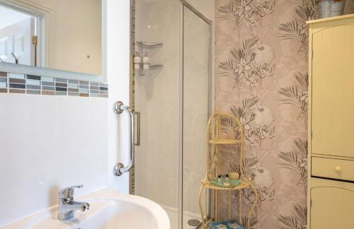 Moo House - Photo 20