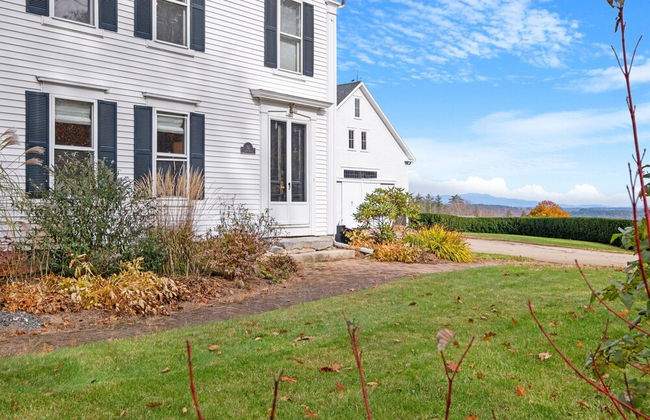 Cozy Stay w Fireplace Near Gunstock Laconia - Photo 12