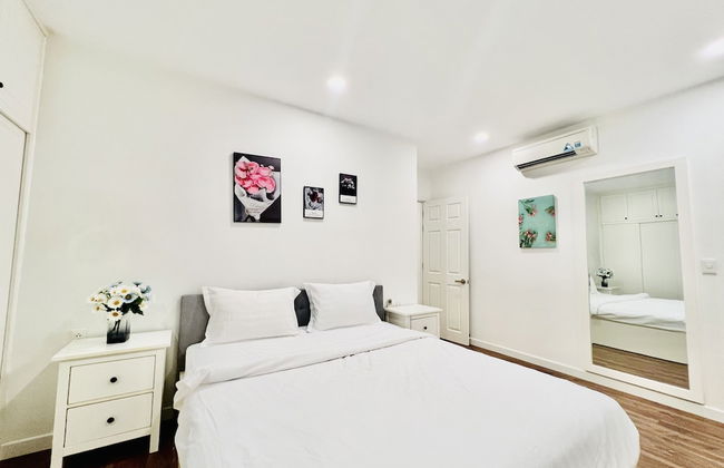 Sunrise City Apartment - Photo 10