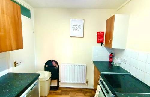 Heart of Telford Stylish 2-Bedroom - Photo 15