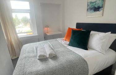 Live Like a Local in Barry, 4-Bed Home Near the Beach, Dog-Friendly, with all the Gavin & Stacey Charm! - Foto 14