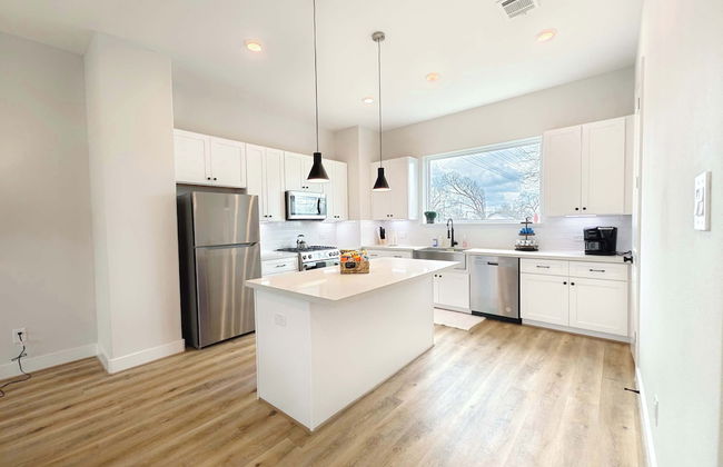 Northside Retreat Chic 3 Bdr, Pet Friendly! - Foto 14