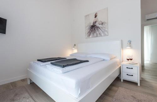 Villa Stella - heated pool, jacuzzi & sauna - Foto 18