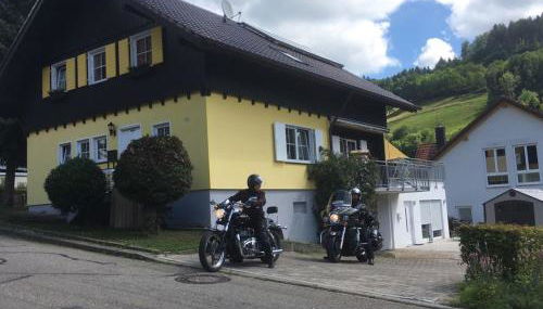 Am Siegelbächle Berg blickt - Foto 2