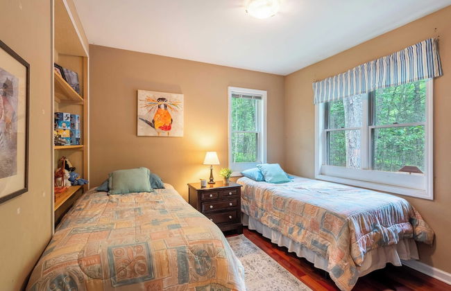 Bear Trail Chalet by Avantstay Retreat w/ Outdoor Living Deck & Fire Pit - Foto 39