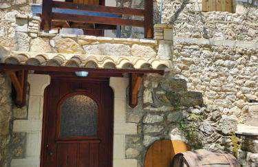 Traditional farmhouse - Photo 3