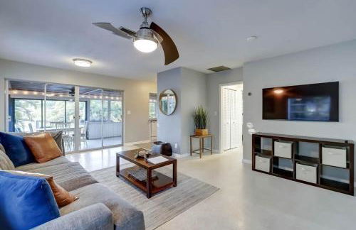 Waterfront Apartment Private Patio Pool - Foto 2