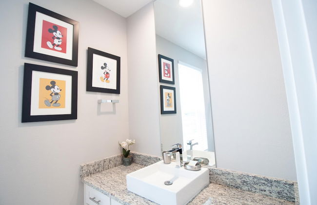 New 4 BR 4 BA Villa Ground Zero to Theme Parks - Foto 15