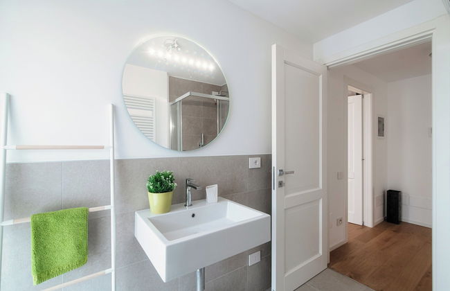 Cozy JOIVY Suite 3 with parking - Photo 34