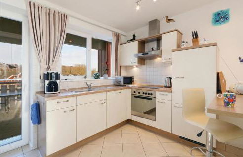 1 Bedroom Gorgeous Apartment In Rechlin - Photo 22