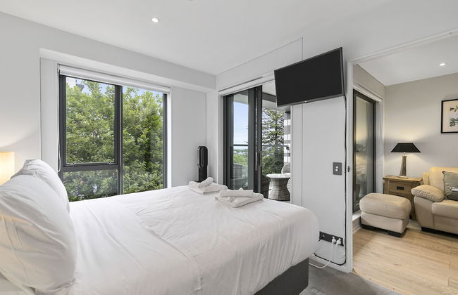 Chic 2BR Pool & Gym - Steps to Ponsonby - Foto 13