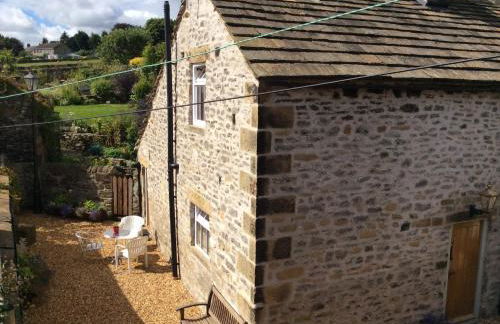 West end cottage and shippon - Photo 27