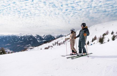 Stadtnestl Apartment Sterzing - Alpines Hideaway mit Kamin & Garten - Foto 29