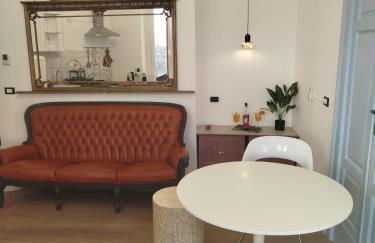 HERITAGE HOUSE City Center -ENTIRE APARTMENT- - Foto 5