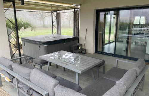 Maison moderne au calme avec billard, jacuzzi, bain à remous, piscine, Babyfoot - Foto 20