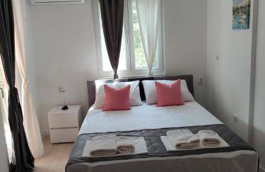 Apartments Glibić - Photo 47