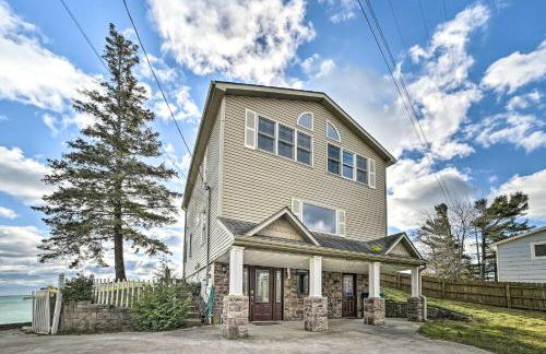 East Tawas Home with Patio, Lake Huron On-Site - Foto 33