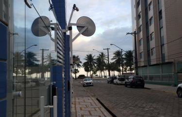 Apartamento beira-mar na praia da aviação - Foto 34