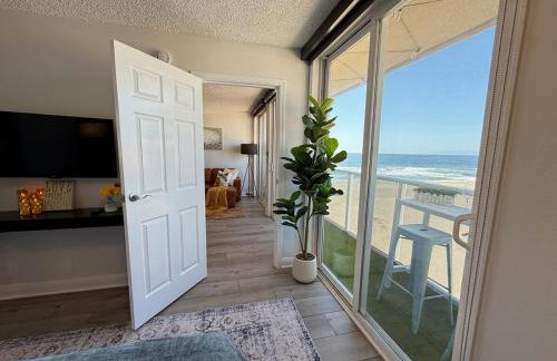 Oceanfront 2 BR w Pool & Parking 234 - Foto 17