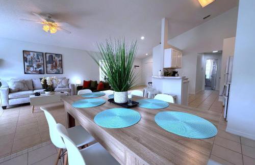 Beautiful South-Facing Pool Home in Southern Dunes - Foto 10