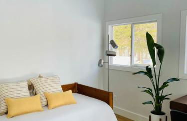 Modern A-Frame Cabin with Loft, Firepit and Grill - Foto 28